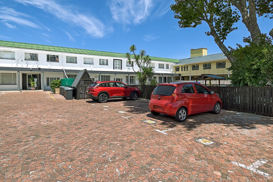 1 Bedroom Property for Sale in Plumstead Western Cape